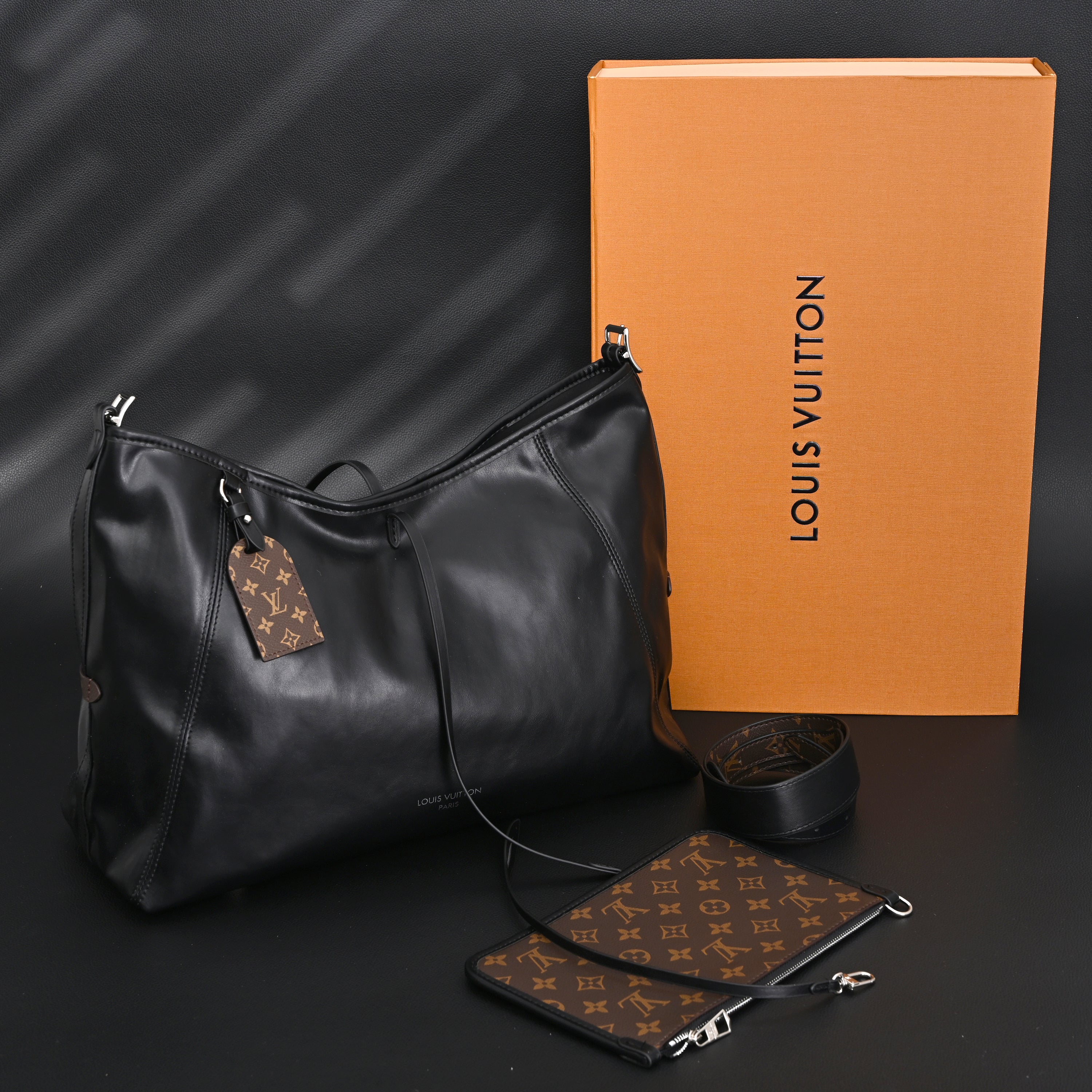 Hobo / Crescent Bags