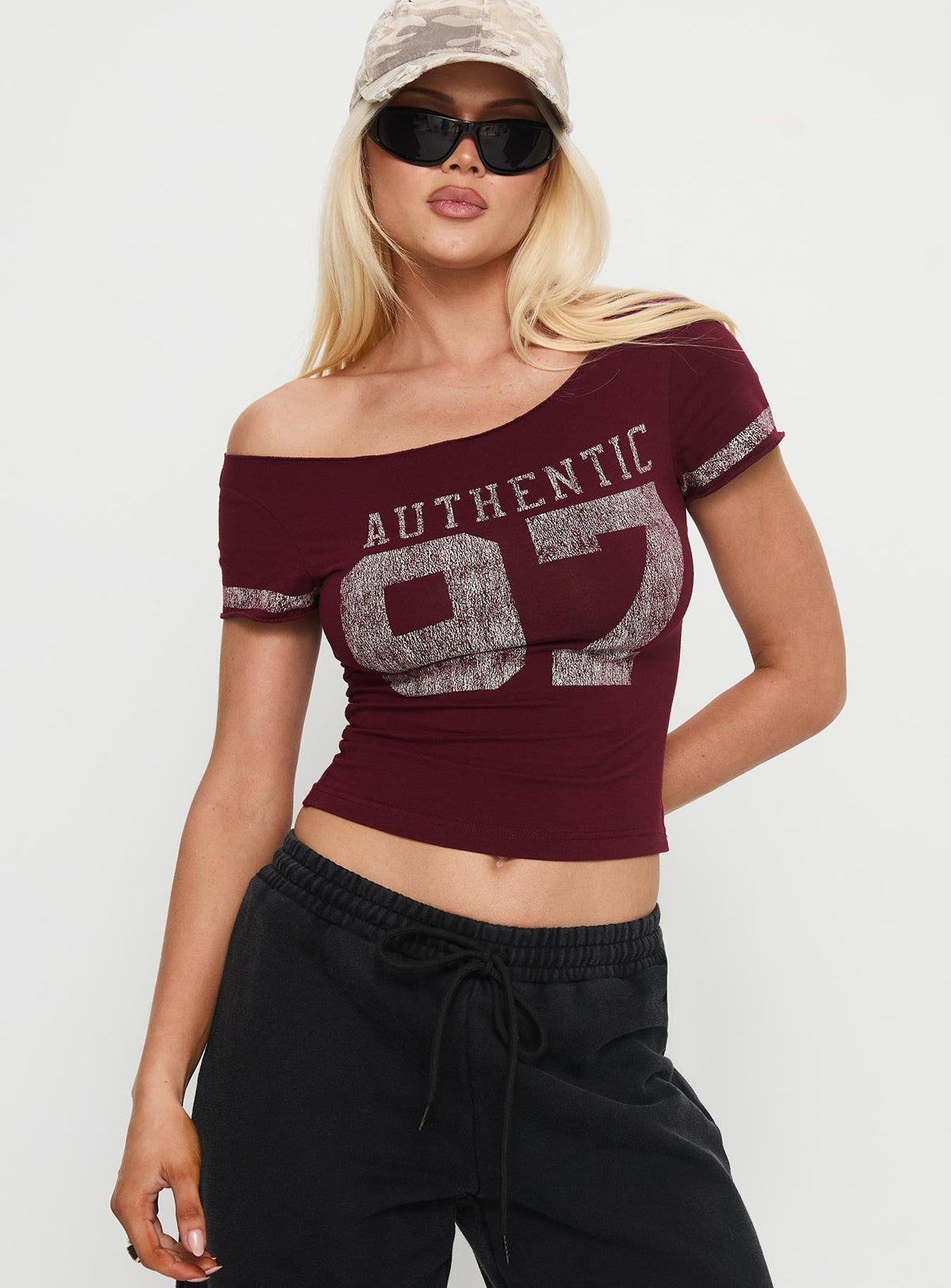 97 Authentic Off Shoulder Graphic Top Maroon